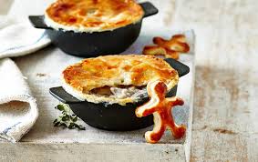 Reviewed by millions of home cooks. Leftover Roast Pork And Mushroom Pot Pies Kallo