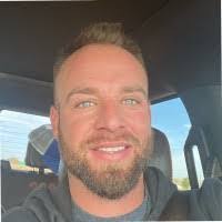 Travis Rogers's Instagram, Twitter & Facebook