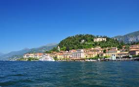 Vaar over het comomeer en vergaap je aan de schitterende villa's die je misschien wel bekend profiteer bij het aanmeren in bellagio, de 'parel van het comomeer', van lokale tips voor de mooiste. Bellagio Visit Bellagio Lake Como Italy What To See In Bellagio Hotel And Vacation Apartments In Bellagio