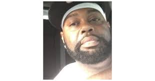 Sebastian Pearson's Instagram, Twitter & Facebook