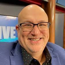 Hannah Thibault's Instagram, Twitter & Facebook