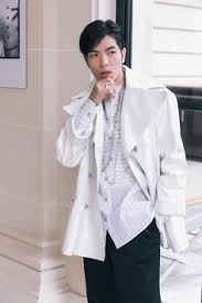 At the age of 17, while still in high school, he started working as a restaurant singer. 11 Jam Hsiao Ideas Jam Cute Wallpapers Asian Men