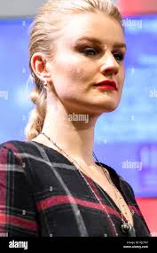 Fei li hi-res stock photography and images