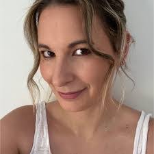 Emily Helmke's Instagram, Twitter & Facebook