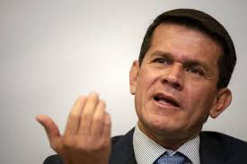 Ibagué tiene que aspirar, sí o sí, a un aeropuerto internacional": Alfredo  Bocanegra