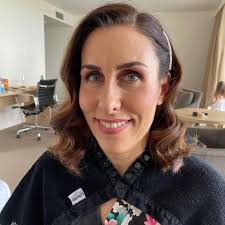 Beaux Cheveux by Ardina added a...