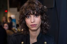 Then check out these 50 enviable short 7. Thick Curly Hair 20 Easy And Modern Hairstyles We Love