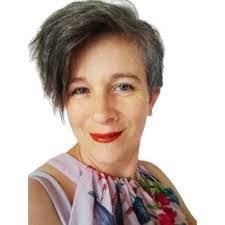 Vanessa Holly's Instagram, Twitter & Facebook