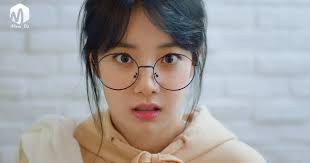 الحلقة 01 من المسلسل الكوري الدرامي أب على الورق Glasses