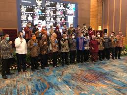 Fransiskus litani santoso (smak ketapang 1, jakarta). E Prestasi