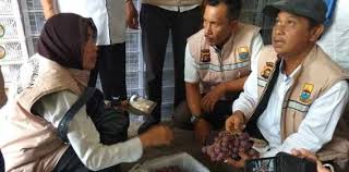Check spelling or type a new query. Antisipasi Beredarnya Anggur Berformalin Satgas Pangan Lakukan Sidak Metrojambi Com Berita Jambi Digital