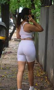 Reema Singh on X: Amazing Curved Shape big butt 🍑 tightly packed perfect  milky white melons cleavage line Show #NehaSharma #twitter #beautiful  #AngelinaJolie #Tickle t.co2QgLxigCCf  X