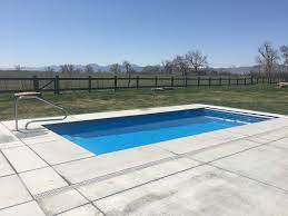 After looking at all the different companies out there promoting the sale of hot tubs i came across black diamond spa after being recommended by a friend. Black Diamond Pool And Spa