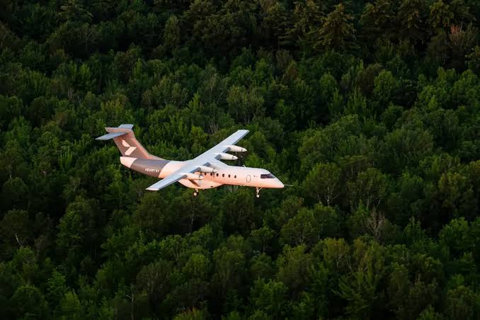 World's largest battery-electric aircraft completes first flight - for the  price of a coffee - The Driven IO