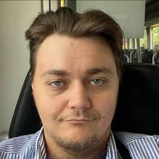 Can anyone help me? Ive set up the Bindings and all but the Car doesn't  move. I can Stearing and all other controlls but cant drive.