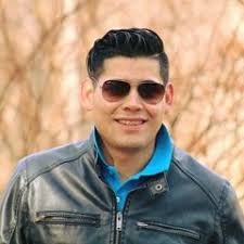 Stream Moises Medina music