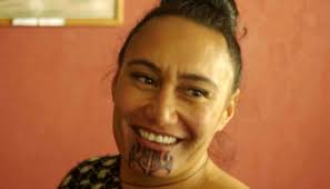 Moko market konseptimyymälöissä yhdistyy elämyksellisen sisustusliike kahvilaan. One Woman S Story Of Getting Her Moko Kauae Newshub