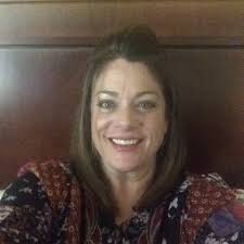 Lacey Wells (@WellsLacey)