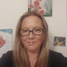 Lorna Payne's Instagram, Twitter & Facebook