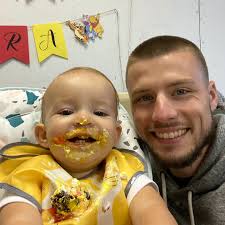 SJ (@journeywithsj) • Instagram photos and videos