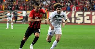 Gerçek zamanlı skorlar, istatistikler ve yorumlar. Bursaspor Ve Eskisehirspor 76 Randevuda