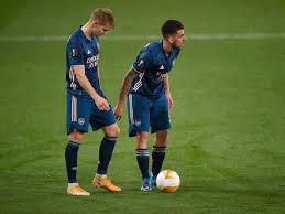 Tres cedidos opositando al real madrid. Fc Arsenal Martin Odegaard Dani Ceballos David Luiz Und Mat Ryan Gehen
