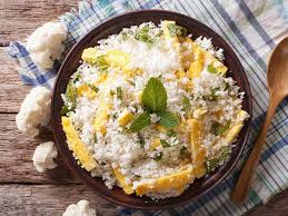 Blumenkohlreis Mit Ei Rezept Blumenkohl Reis Lebensmittel Essen Leichte Kost