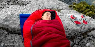 Best Budget Backpacking Sleeping Bags Hiking People