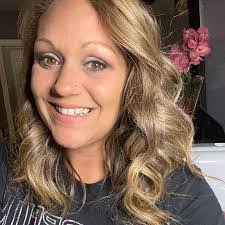 Summer Singley's Instagram, Twitter & Facebook