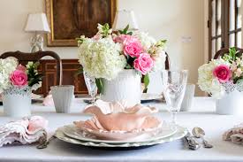 Spring party ideas welcome the season with bright and fresh menus for casual entertaining. Colorful Spring Table Settings Jennifer Maune