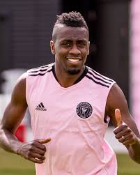 Still married to his wife isabelle matuidi? Blaise Matuidi On Twitter M D Giveitall