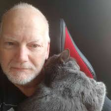 Does anyone else like the sound of the starters when vintage cars and  trucks are cranking during a challenging cold start? Do you have as my  favorites? Anyone near Buffalo?