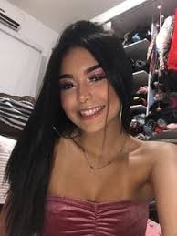 scarlet velez (scarletvelez324)