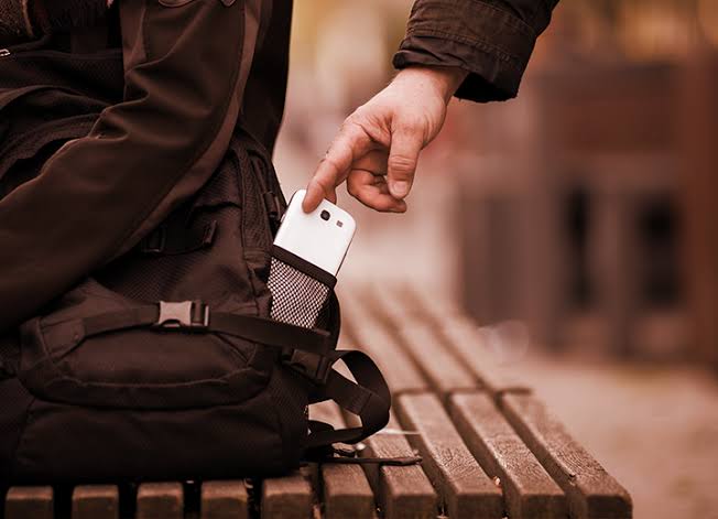 Roubo de celular corporativo: como evitar prejuízos?