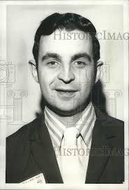 1979 Press Photo Don Hartley & His Family Sleep In Back Of Truck