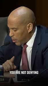 @SenBooker's video Tweet