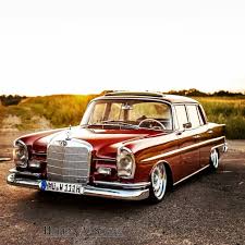 Krank Mercedesbenz Bagged Classiccar Stanced Low Stancemerc Germancar Vintage Classics W111 Sclass Merced Old Mercedes Mercedes Mercedes W123