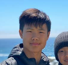 Roy Jeong's Instagram, Twitter & Facebook