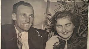 Valda Mavis Nicholls (nee Ettridge) married Uncle Ron Nicholls & daughter  Janette who (married Graham Rogers).