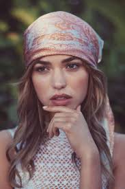 Comment Porter Nouer Mettre Foulard Cheveux Foulard Cheveux Coiffure Avec Foulard Comment Mettre Un Foulard