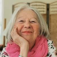 Elaine Reinke's Instagram, Twitter & Facebook