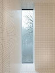 Trauerschwelle Hausprojekt In Ithaca Von Wojr Dusche Fenster Haus Projekte Badezimmer Fenster Ideen