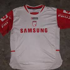 They play their home games at the el campín stadium. Independiente Santa Fe Away Football Shirt 2005 Sponsored By Samsung