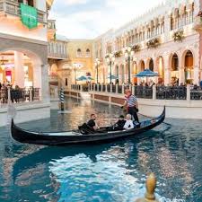 Venetian Gondola Ride (Price, Hours, & Coupons) (July 2024)