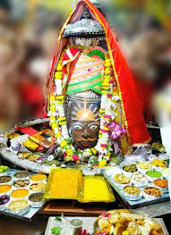 One of the 12 jyotirlingas in india, the lingam at the mahakal is believed to be swayambhu (born of itself), deriving currents of power (shakti) from within itself as against the other images and. 100 Best Mahakaleshwar Images Mahakaleshwar Temple Ujjain Photo For Free Download