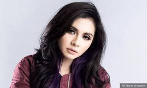 Zizi Kirana Eh Lyrics Lyrics My