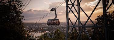 Bitte beachten sie, dass bei sonderveranstaltungen die festung ehrenbreitstein nur mit eventtickets begehbar ist und die regulären tagestickets an diesen tagen nicht gültig. Ticketpreise Fur Die Seilbahn Koblenz Uber Den Rhein Auf Die Festung Ehrenbreitstein Schweben
