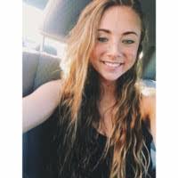 Lindsey Bland's Instagram, Twitter & Facebook