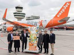 Check spelling or type a new query. Easyjet Supprime Postes Et Avions A Berlin Air Journal