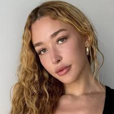 Gabrielle Gambine, de ‘Verdades Secretas 2’, relata assalto e agressão: ‘Não estou bem’